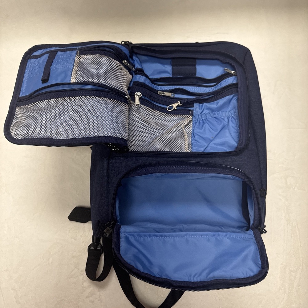 eBags Professional‎ Slim Laptop Backpack EB2146‑16 Durable Travel Work Bag - Picture 3 of 6